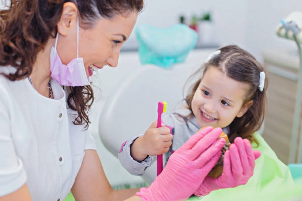 Best Tooth Extraction  in Bear Creek, FL